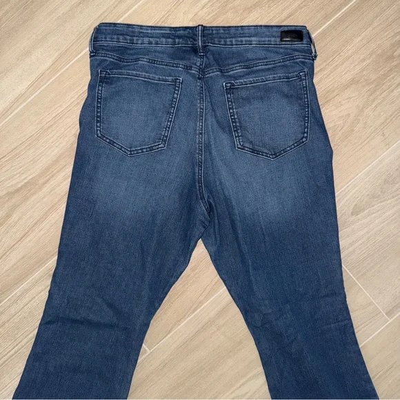 Sofia by Sofia Vergara Blue Melisa Flare Jeans Size 14 - Picture 5 of 5
